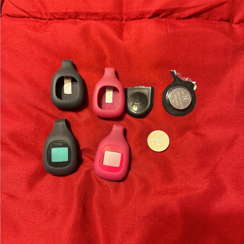 Fitbit Clips - Black, Red, Teal